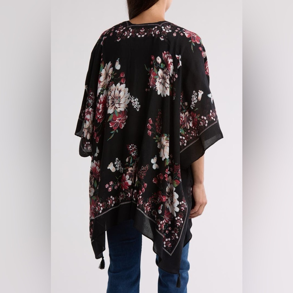 Vince Camuto Blooms Border Topper, BLACK MULTI, One Size, NWT - Picture 2 of 3
